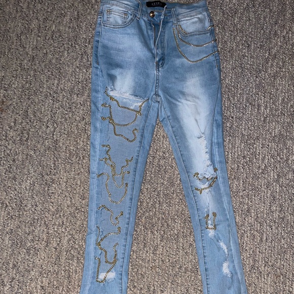 AKIRA Denim - chain style jeans